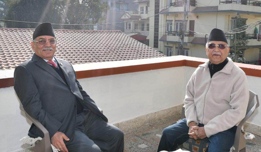 प्रधानमन्त्री प्रचण्ड र एमाले अध्यक्ष ओलीबीच भेटवार्ता